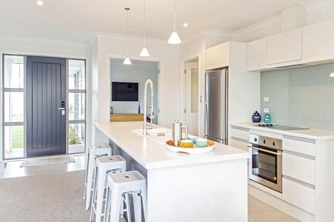 Photo of property in 60 Ballantyne Way, Aongatete, 3178