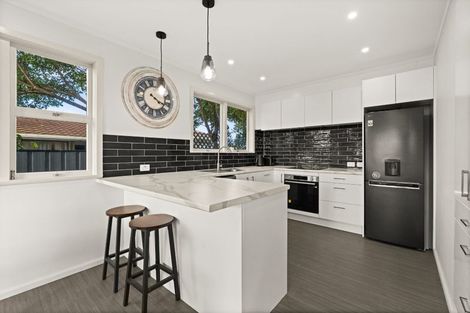 Photo of property in 711 Ballantyne Street, Frimley, Hastings, 4120