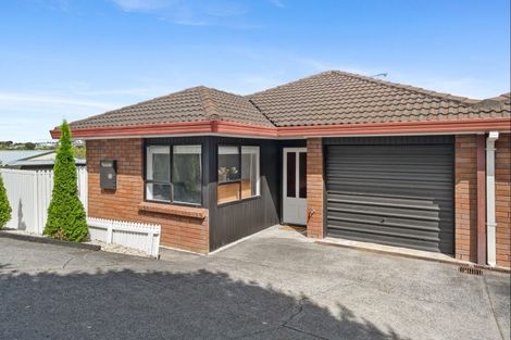 Photo of property in 2/53 Moore Street, Howick, Auckland, 2014