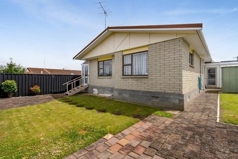Photo of property in 19a Tukapa Street, Westown, New Plymouth, 4310