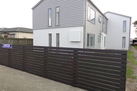 Photo of property in 1/17 Heywood Terrace, Richmond, Christchurch, 8013