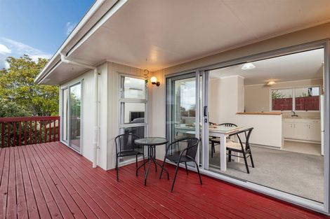 Photo of property in 301 Sunset Road, Sunnynook, Auckland, 0632