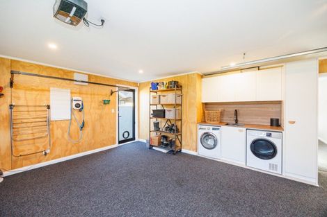 Photo of property in 56 Kanuka Drive, Hokowhitu, Palmerston North, 4410