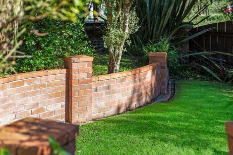 Photo of property in 2 Cleary Street, Waterloo, Lower Hutt, 5011