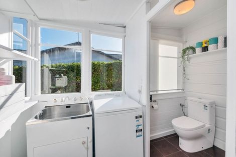 Photo of property in 68 Prospect Terrace, Pukekohe, 2120
