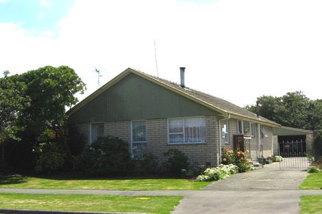 Photo of property in 94 Rowley Avenue, Hoon Hay, Christchurch, 8025