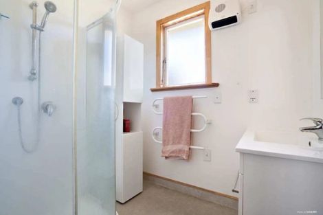 Photo of property in 6 Dreadon Road, Manurewa, Auckland, 2102