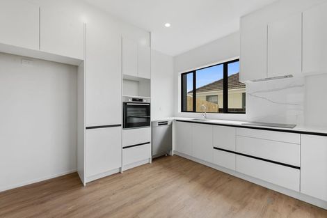Photo of property in 29c Rice Crescent, Papakura, 2110