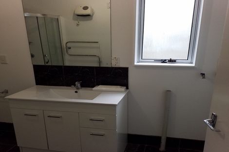 Photo of property in 108 The Parade, Island Bay, Wellington, 6023