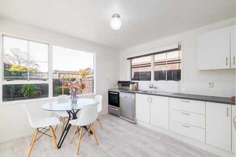 Photo of property in 2/32 Lamorna Road, Parklands, Christchurch, 8083