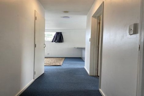 Photo of property in 17 Meteor Place, Schnapper Rock, Auckland, 0632