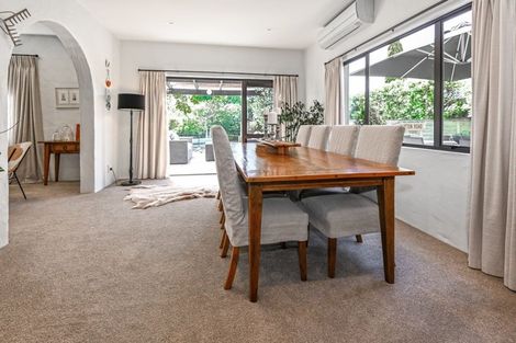 Photo of property in 3 Greenwood Road, Havelock North, 4130