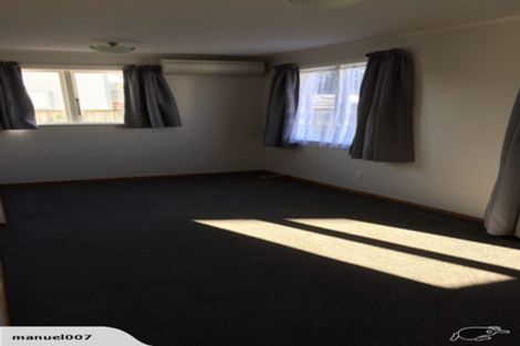 Photo of property in 17 Trevethick Grove, Woburn, Lower Hutt, 5010