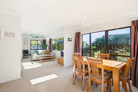Photo of property in 22 Weka Street, Miramar, Wellington, 6022