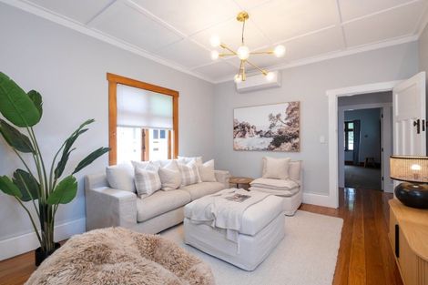 Photo of property in 117 Vigor Brown Street, Napier South, Napier, 4110