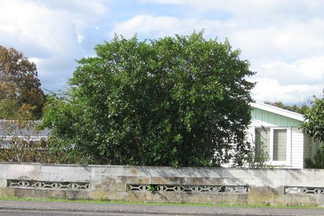 Photo of property in 707 Te Atatu Road, Te Atatu Peninsula, Auckland, 0610