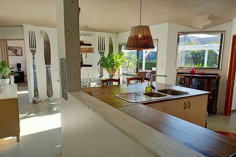 Photo of property in 42 Katerini Grove, Papamoa Beach, Papamoa, 3118