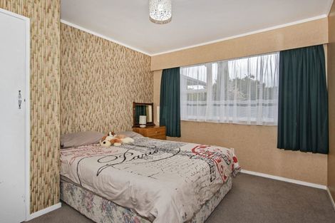Photo of property in 16 Ranfurly Place, Te Kamo, Whangarei, 0112