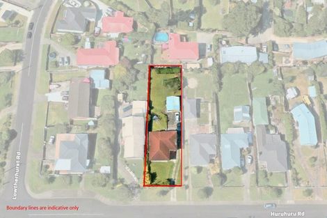 Photo of property in 16 Huruhuru Road, Massey, Auckland, 0614