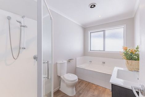 Photo of property in 8 Heathfield Avenue, Huntington, Hamilton, 3210