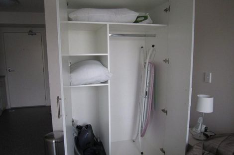 Photo of property in The Peak Apartments, 906/170 Taranaki Street, Te Aro, Wellington, 6011