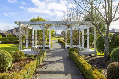 Photo of property in 47 Chateau Crescent, Rangatira Park, Taupo, 3330