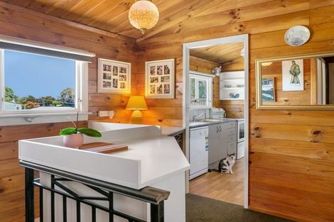 Photo of property in 33 Sunset Street, Hilltop, Taupo, 3330