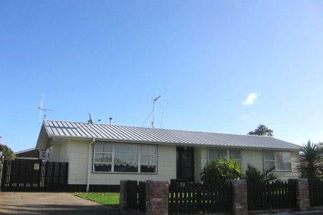 Photo of property in 39 Somerset Crescent, Highbury, Palmerston North, 4412