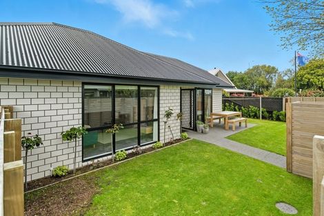 Photo of property in 1/4 Alvaston Drive, Halswell, Christchurch, 8025