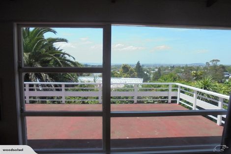 Photo of property in 141a Glengarry Road, Glen Eden, Auckland, 0602