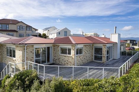 Photo of property in 9 Imran Terrace, Khandallah, Wellington, 6035