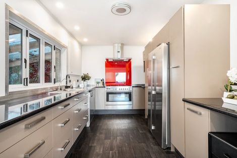 Photo of property in 142 Severn Street, Island Bay, Wellington, 6023