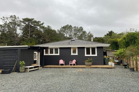 Photo of property in 9 Laika Avenue, Ti Point, Warkworth, 0985