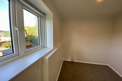 Photo of property in 112 Eden Street, Island Bay, Wellington, 6023