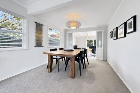 Photo of property in 32 Mason Street, New Lynn, Auckland, 0600