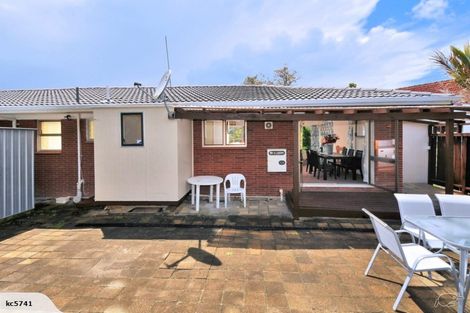 Photo of property in 1/158 Glamorgan Drive, Torbay, Auckland, 0630