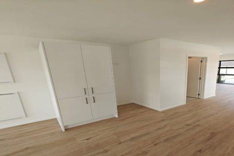 Photo of property in 150a Mcleod Road, Te Atatu South, Auckland, 0610