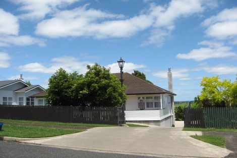 Photo of property in 25 Carlton Road, Pukekohe, 2120