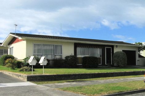 Photo of property in 12 Skerrett Crescent, Tamatea, Napier, 4112