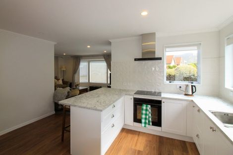 Photo of property in 28 Satara Crescent, Khandallah, Wellington, 6035