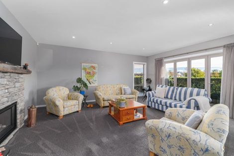 Photo of property in 2 Firsby Drive, West Melton, 7618