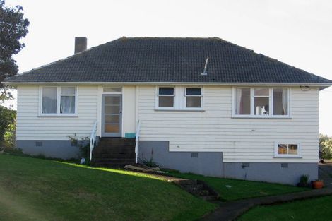 Photo of property in 76 Pikarere Street, Titahi Bay, Porirua, 5022