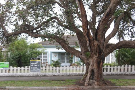 Photo of property in 27 Tom Parker Avenue, Marewa, Napier, 4110