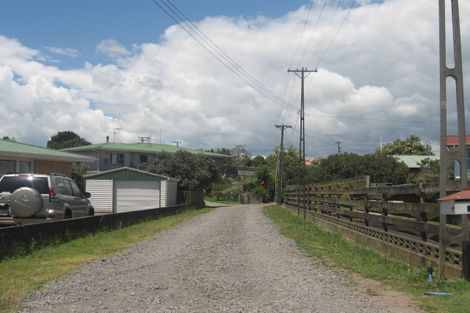 Photo of property in 32 Lee Street, Te Puke, 3119