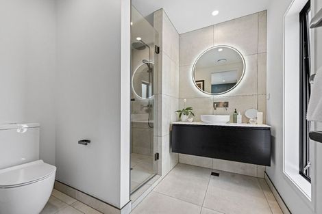 Photo of property in 23u2 Strowan Avenue, Fairfield, Hamilton, 3214