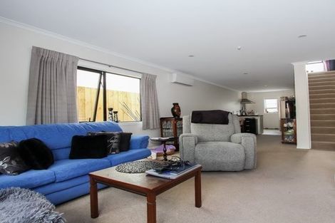 Photo of property in 28u2 Mahoe Street, Melville, Hamilton, 3206