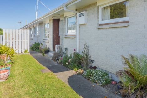 Photo of property in 1/1 Peddie Street, Taradale, Napier, 4112