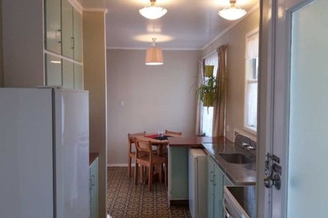 Photo of property in 75 Kemp Road, Massey, Auckland, 0614