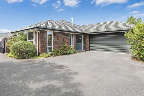 Photo of property in 128 Yaldhurst Road, Sockburn, Christchurch, 8042