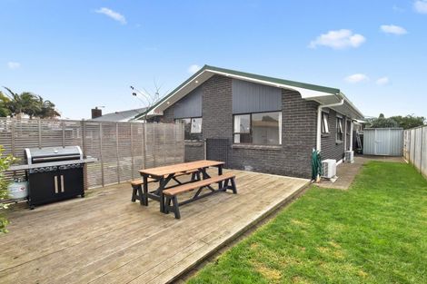Photo of property in 12a Landscape Road, Pukekohe, 2120